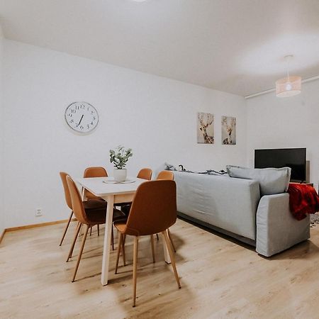 Apartment, Sleepwell, Tyynimeri With Private Parking And Optional Private Sauna Helsinki Exterior photo