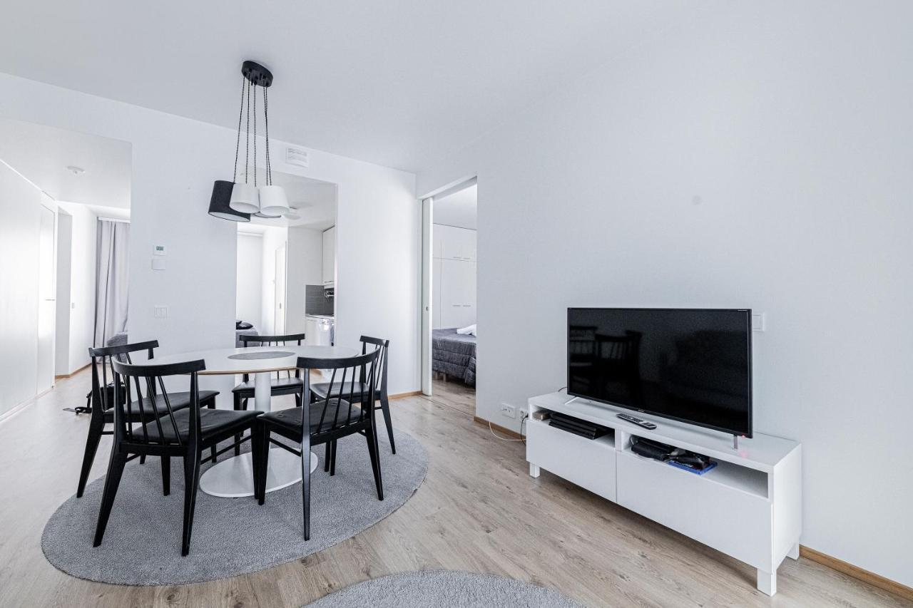 Apartment, Sleepwell, Tyynimeri With Private Parking And Optional Private Sauna Helsinki Exterior photo