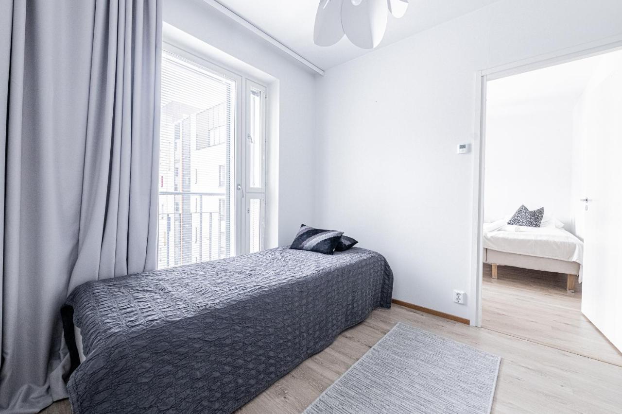 Apartment, Sleepwell, Tyynimeri With Private Parking And Optional Private Sauna Helsinki Exterior photo